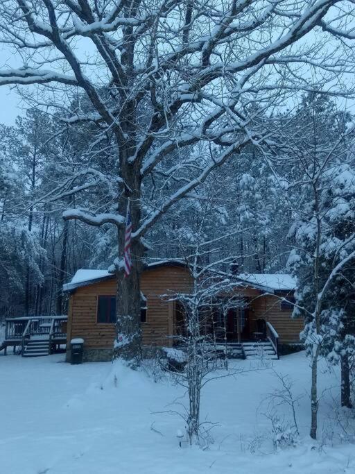 Rustic Quaint Cabin In The Woods--Pets Welcomed Dunnsville Bagian luar foto