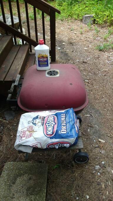 Rustic Quaint Cabin In The Woods--Pets Welcomed Dunnsville Bagian luar foto